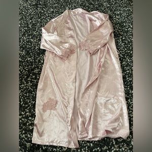 Pink silk and lace robe